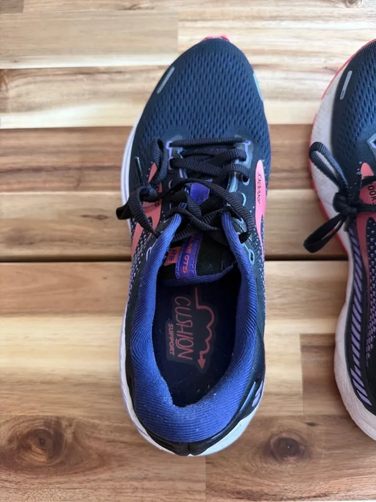 Brooks Running Shoes bike d'occasion — image 4 sur 7
