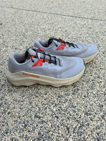 Używany Salomon Ultra Glide 3 Running Shoes