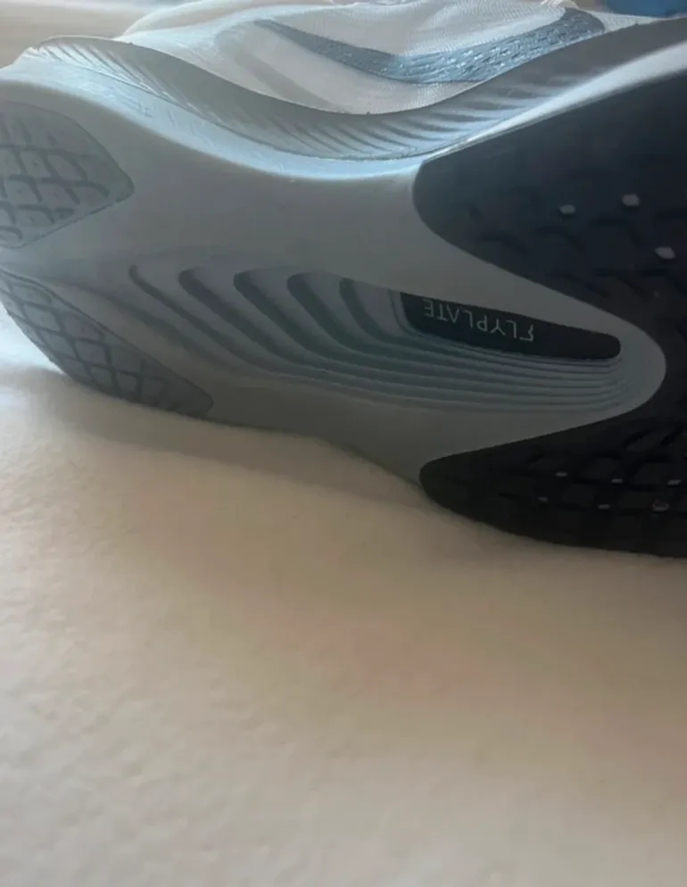 Použité White Zoom Fly 6 bike — obrázek 5 z 8