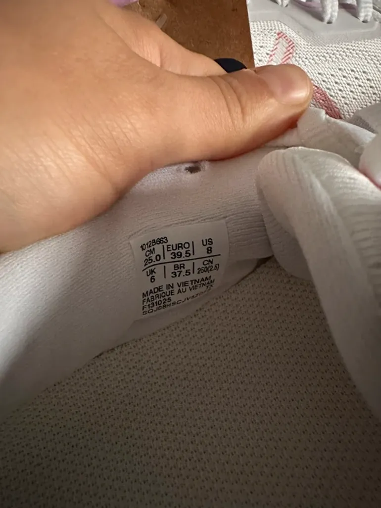 Used Asics GT-1000 13 bike — image 4 of 4