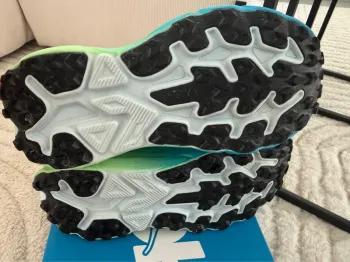 Used Hoka Challenger 8 bike — image 5 of 5