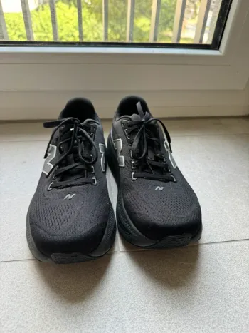 Used New Balance Fresh Foam X 860v15 bike — image 5 of 15