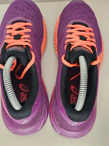 Used Asics FuzeX Lyte bike — image 6 of 11