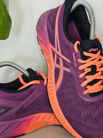 Brugt Asics FuzeX Lyte Running Shoes
