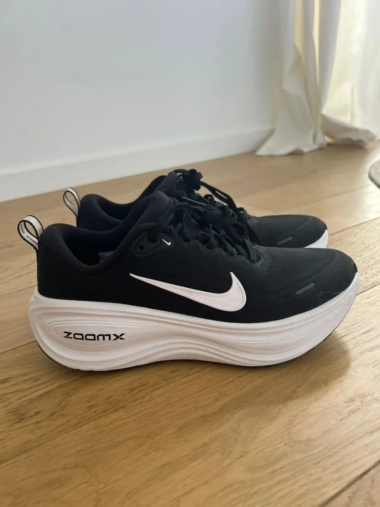 Nike Vomero Plus bike d'occasion — image 2 sur 8