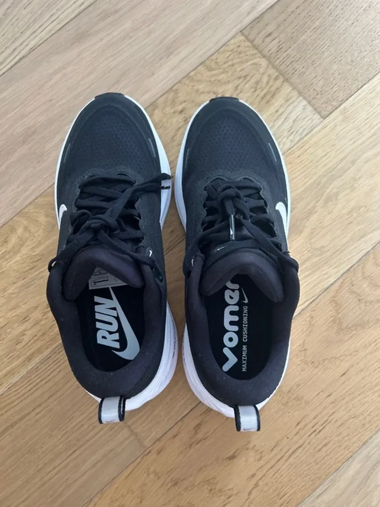 Nike Vomero Plus bike d'occasion — image 4 sur 8