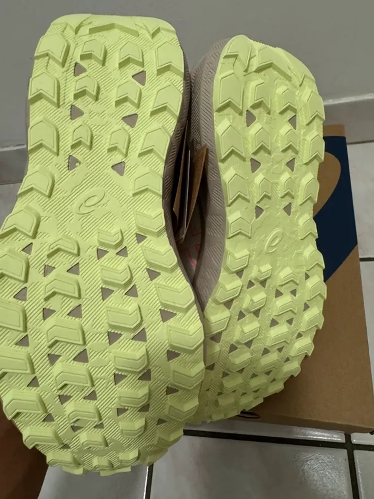 Käytetty Asics Gel-Sonoma 8 bike — kuva 2 / 4