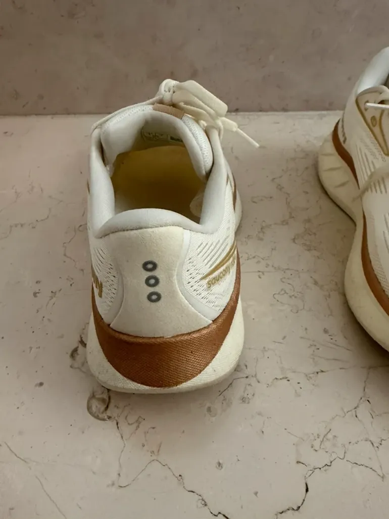 Used Saucony Ride 18 bike — image 3 of 9