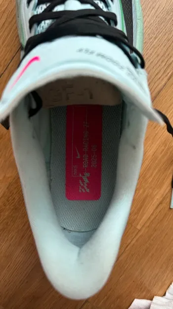 Used Nike Zoom Fly 6 bike — image 4 of 8