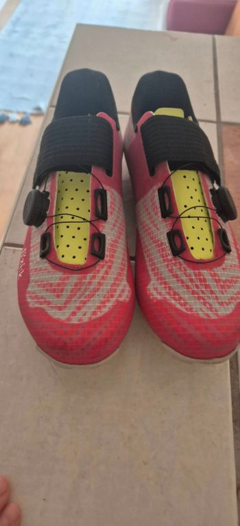 Used Fizik Vento Cycling Shoes