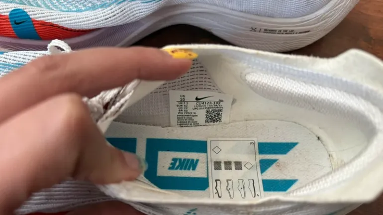 Used Nike ZoomX Vaporfly NEXT% 2 bike — image 3 of 4
