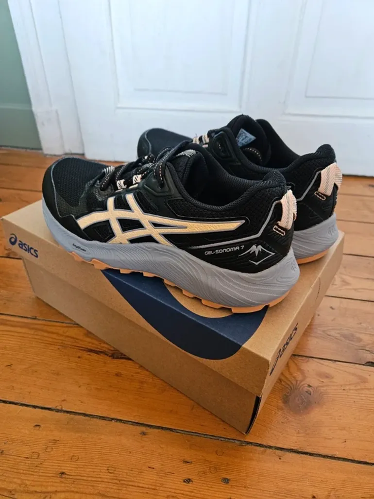 Asics Trail Running Shoes bike usato — immagine 4 di 4
