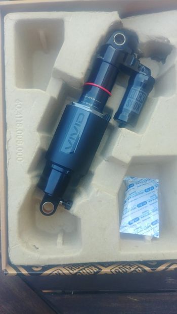 Gebrauchtes RockShox Vivid Base 2025 Rear Suspension