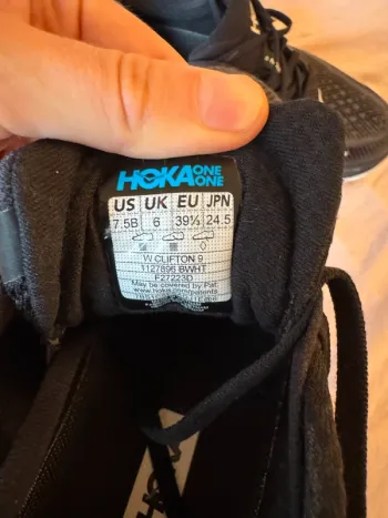 Used Hoka Clifton 9 bike — image 5 of 5