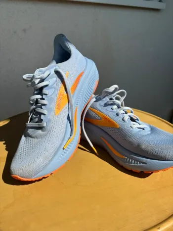 Used Brooks Ghost 17 Running Shoes