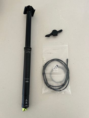 Gebrauchtes Oneup V2 Dropper 180 mm – 31.6 mm – With Remote - New Condition Saddles & Seatposts
