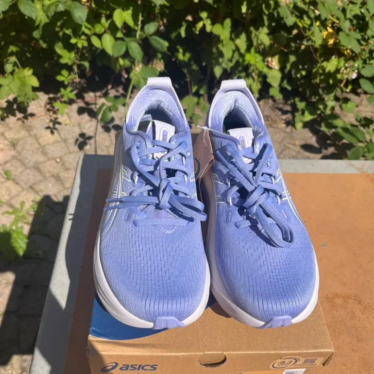 Brugt Asics Gel Nimbus 28 bike — billede 4 af 5