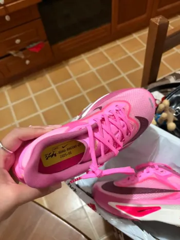 Used Nike Zoom Fly 6 bike — image 4 of 7