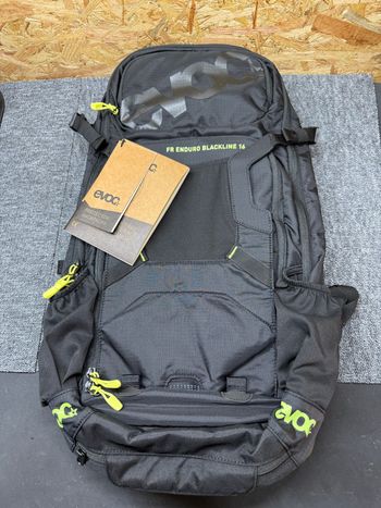 EVOC FR Enduro Blackline XL 2026 Cycling Accessories usato
