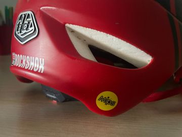 Troy Lee Designs MIPS Helmet 2019 bike d'occasion — image 7 sur 11