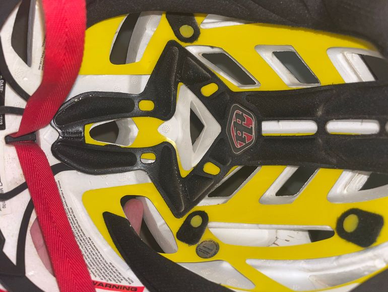 Brugt Troy Lee Designs MIPS Helmet 2019 bike — billede 8 af 11