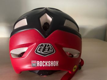 Brugt Troy Lee Designs MIPS Helmet 2019 bike — billede 6 af 11