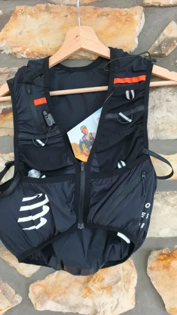 Brugt Compressport UltRun Pack Evo 15 L Running Accessories