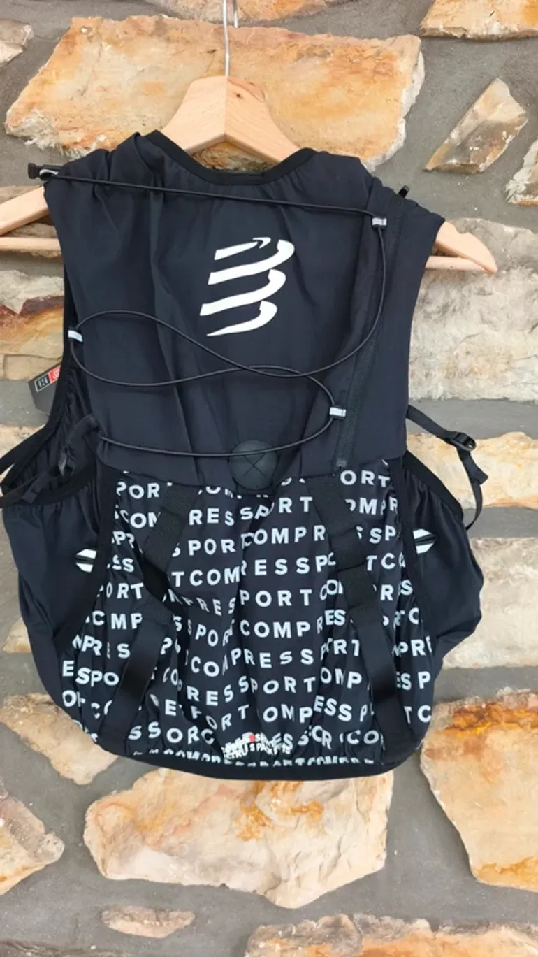 Brugt Compressport UltRun Pack Evo 15 L bike — billede 13 af 15