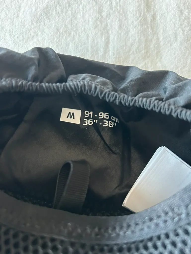 Used Salomon ADV Skin 12 W bike — image 6 of 10