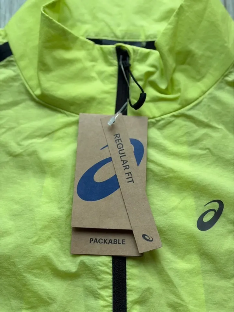 Used Asics Metarun bike — image 9 of 12