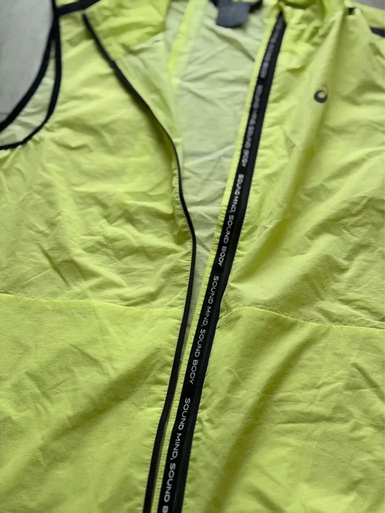 Used Asics Metarun bike — image 11 of 12