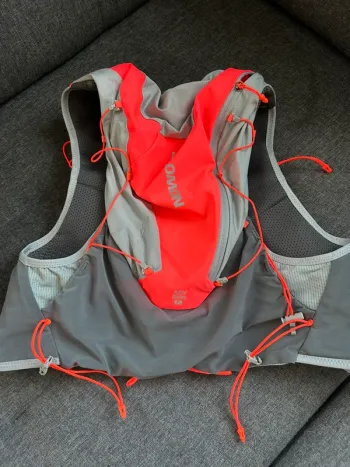 Used Salomon ADV Skin 12 Running Accessories