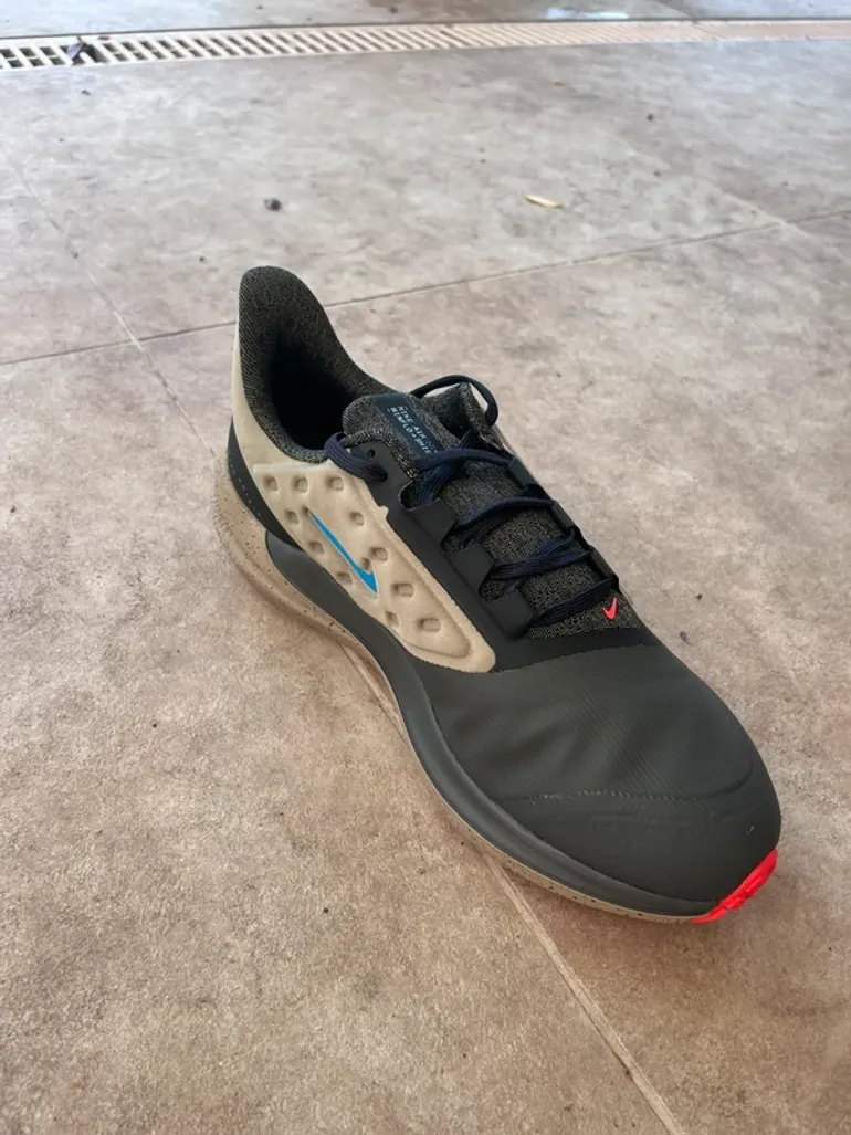 Used Nike Air Winflo Shield bike — image 5 of 7