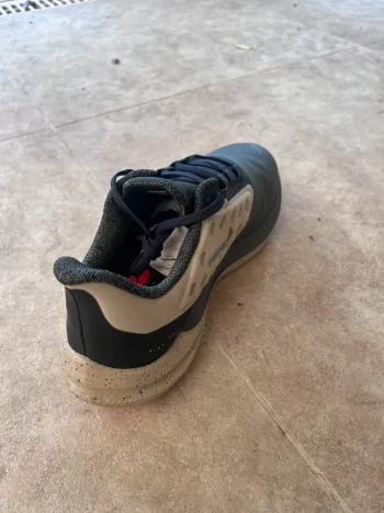 Used Nike Air Winflo Shield bike — image 6 of 7