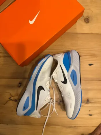 Used Scarpa Structure 26 Running Shoes