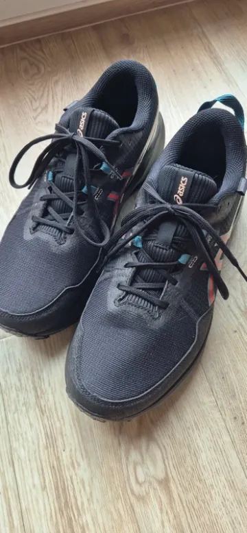 Gebrauchtes Asics Gel-Venture Running Shoes
