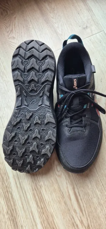 Used Asics Gel-Venture bike — image 3 of 5