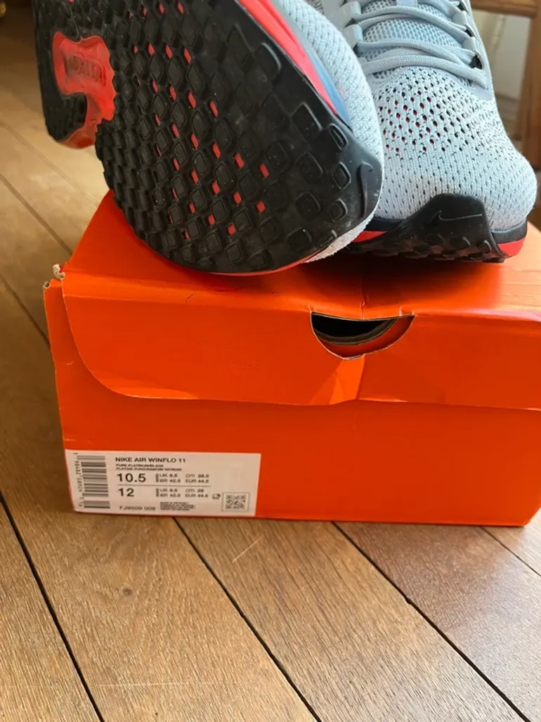 Used Nike Air Winflow 11 bike — image 5 of 5