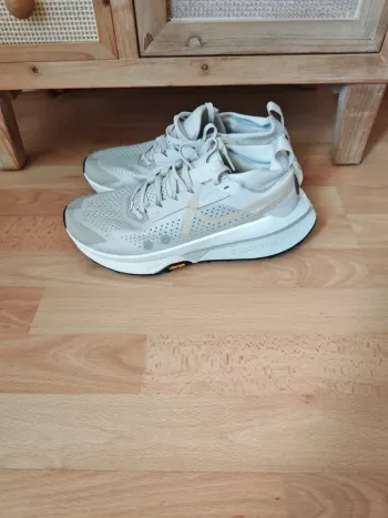 Gebrauchtes Nike Trail Zegama Running Shoes
