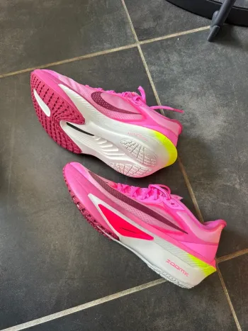 Použité Nike Zoom Fly 6 bike — obrázek 4 z 6