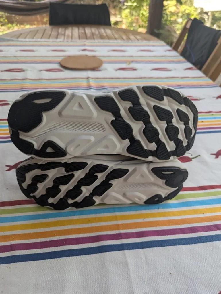 Käytetty Hoka Clifton 9 bike — kuva 6 / 6