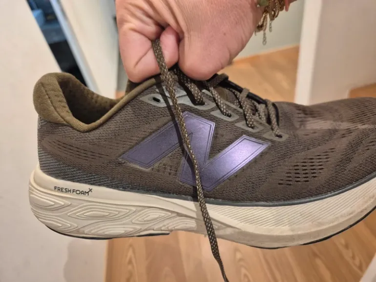 Tweedehands New Balance 880 bike — afbeelding 9 van 9
