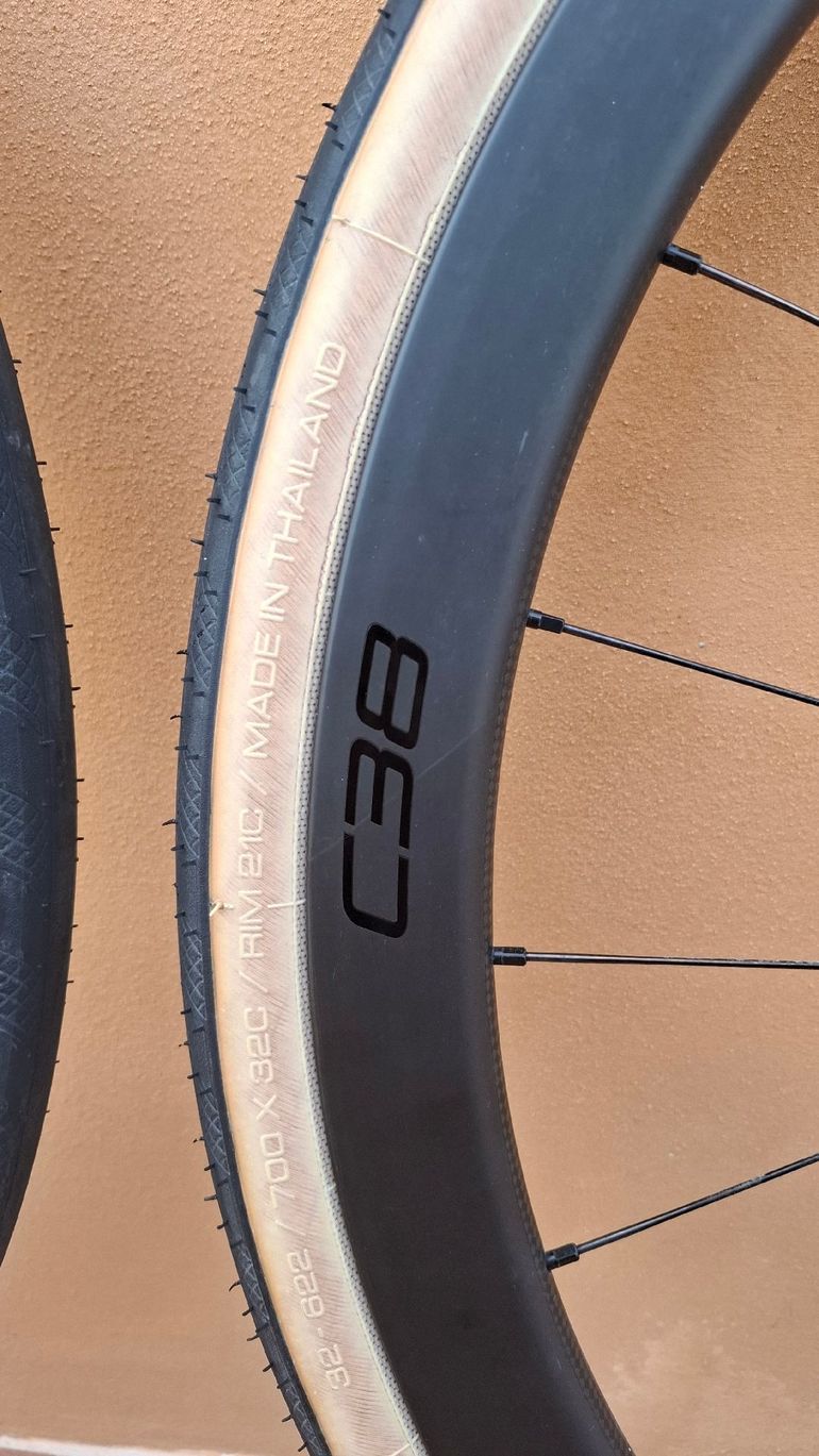 Brugt Roval Rapide C38 Carbon Wheelset 2024 bike — billede 6 af 10