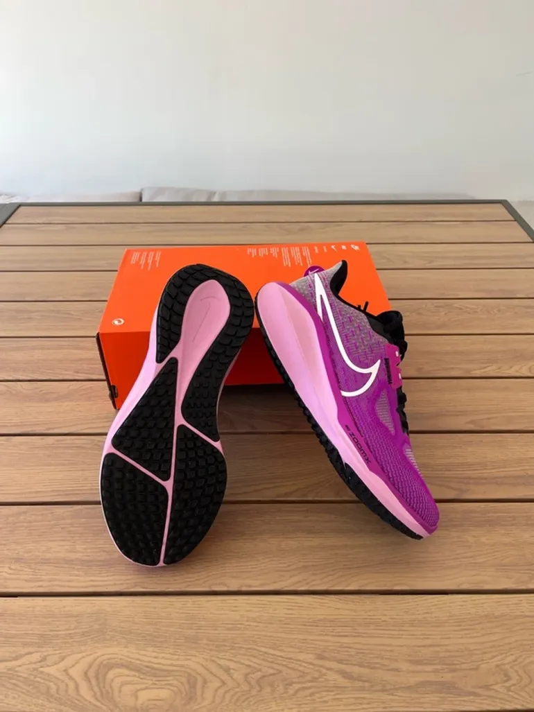 Used Nike Vomero 17 bike — image 3 of 5