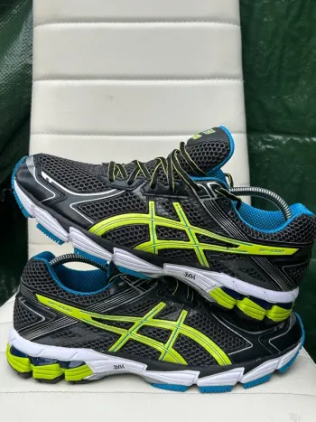 Used Asics GT-1000 2 bike — image 4 of 12