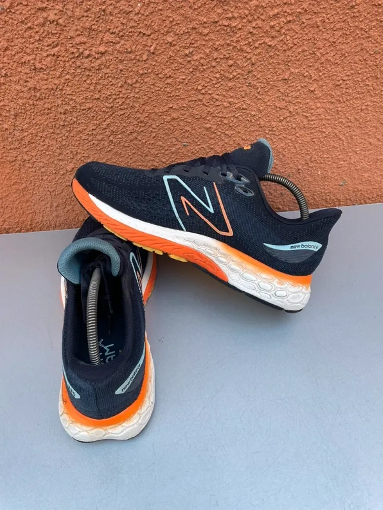 Used New Balance Fresh Foam X 880v12 bike — image 7 of 11
