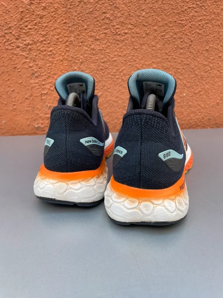 Used New Balance Fresh Foam X 880v12 bike — image 6 of 11