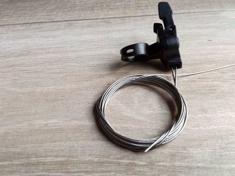 Fox Racing 2 Position Remote Lever bike d'occasion — image 2 sur 2