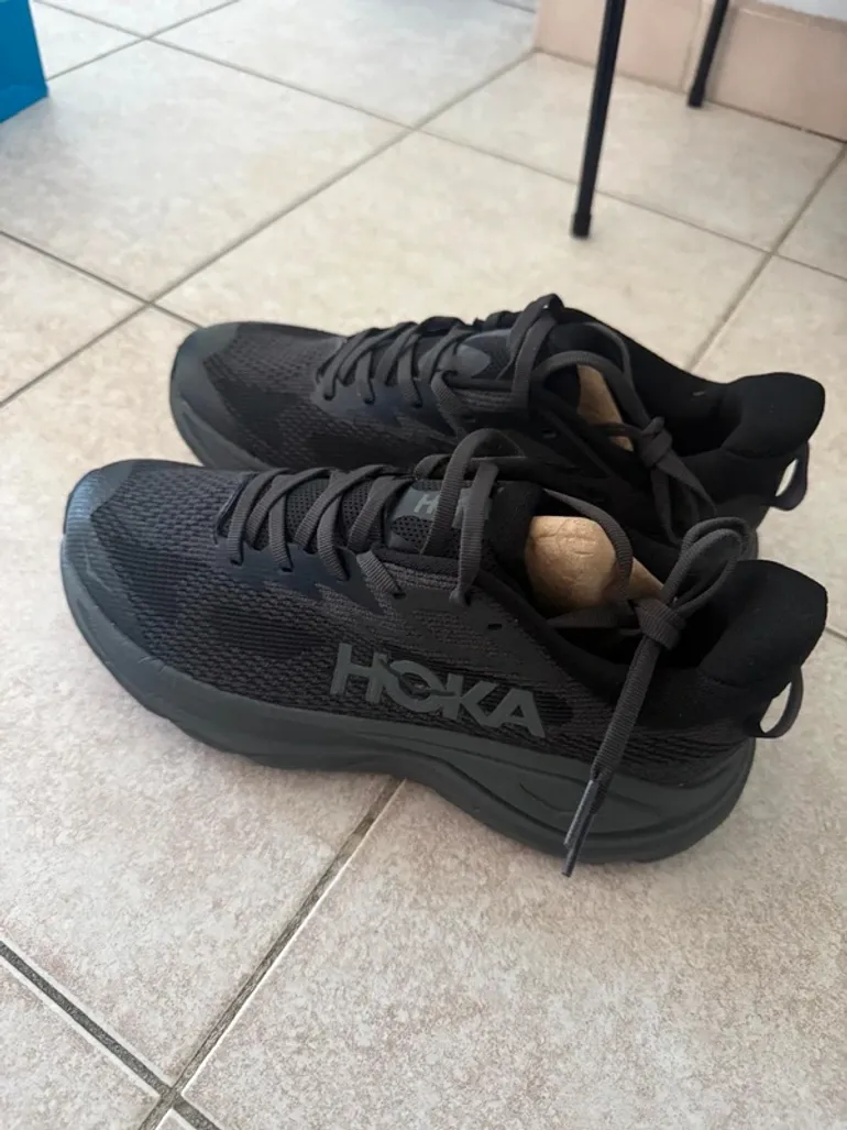 Hoka Laufschuhe bike d'occasion — image 2 sur 4