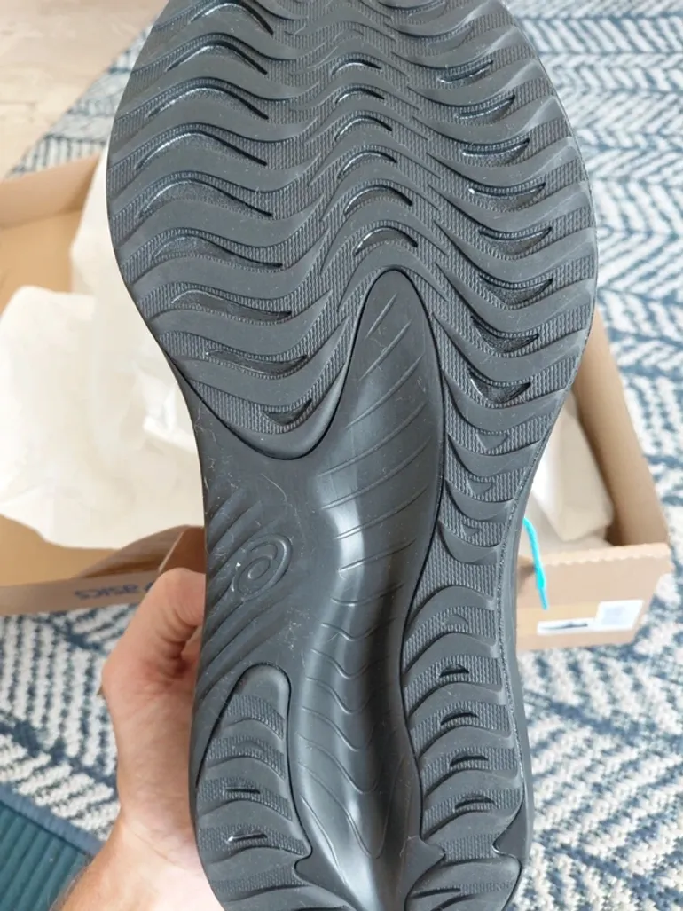 Used Asics Gel Excite 10 bike — image 6 of 6